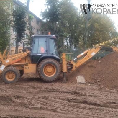 Экскаватор-погрузчик Case 580 SLE 